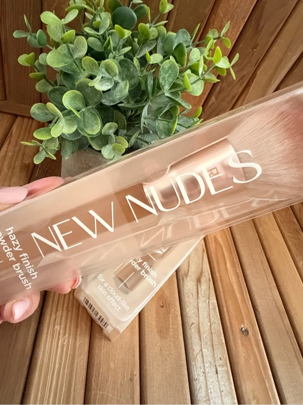 Real Techniques New Nudes Powder Brush - Beige